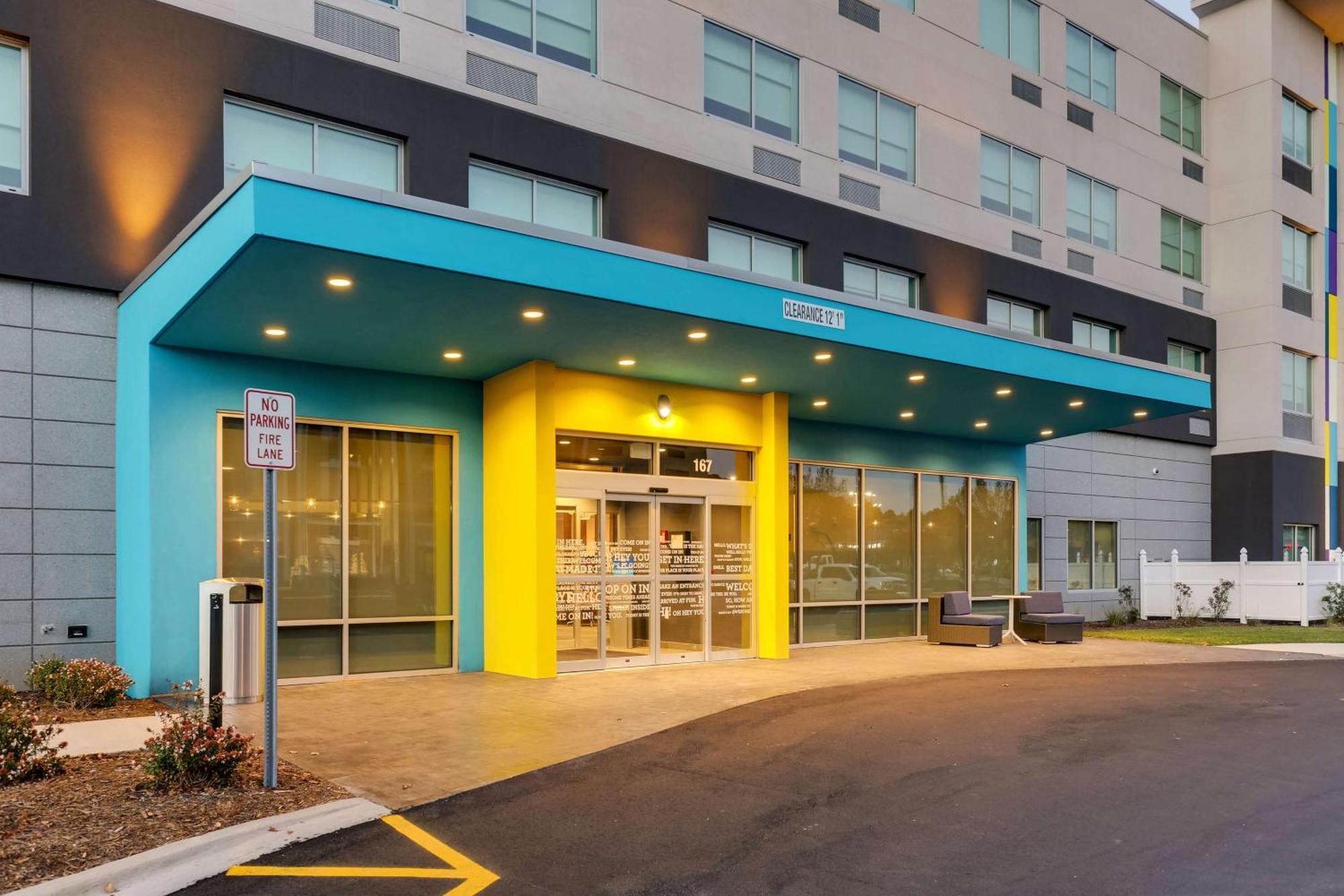 ホテル Tru By Hilton Smithfield I-95 エクステリア 写真