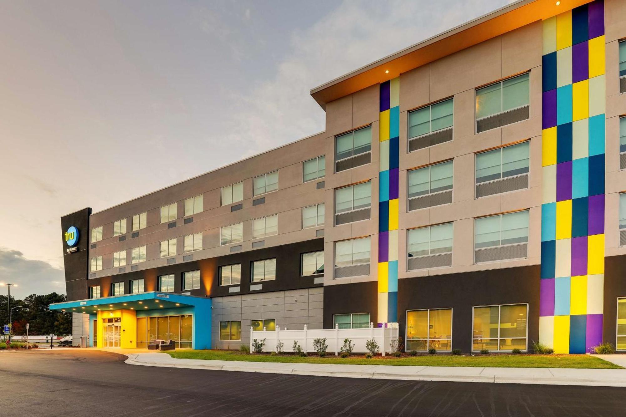ホテル Tru By Hilton Smithfield I-95 エクステリア 写真