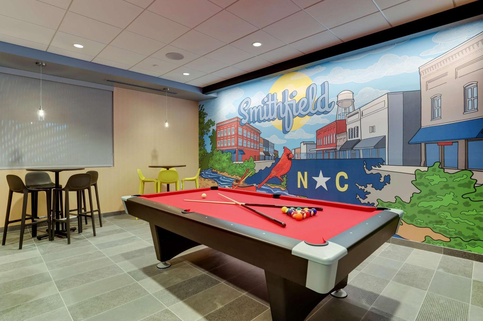 ホテル Tru By Hilton Smithfield I-95 エクステリア 写真